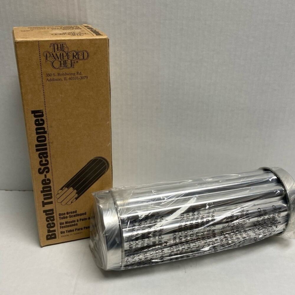 New Pampered Chef Stainless Steel Scalloped Bread Tube Baking Accessories